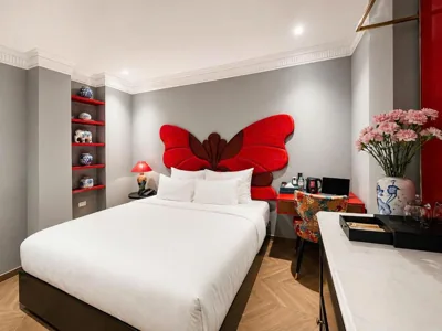 窓なしデラックスダブルルーム（1階） — Hanora Boutique Hotel